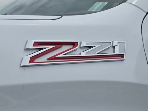 Used 2025 Chevrolet Silverado 1500 LT w/ Z71 Off-Road Package image 30