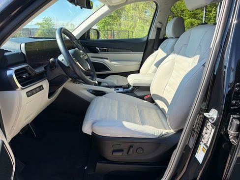 Used 2023 Kia Telluride SX Prestige image 11