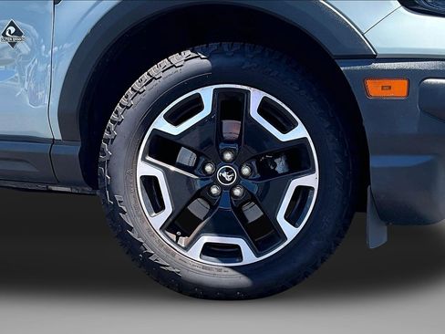 Used 2022 Ford Bronco Sport Outer Banks AWD/4WD image 9