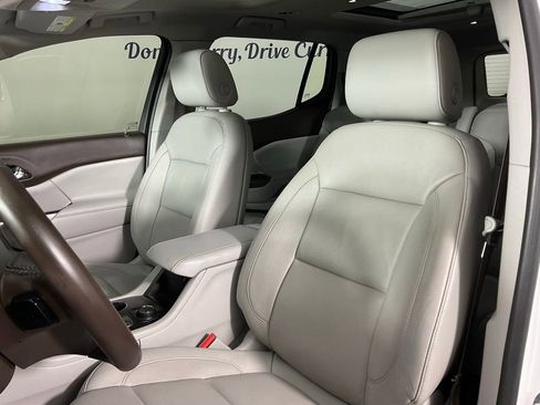 Used 2017 GMC Acadia SLT w/ LPO, Cargo Package image 14