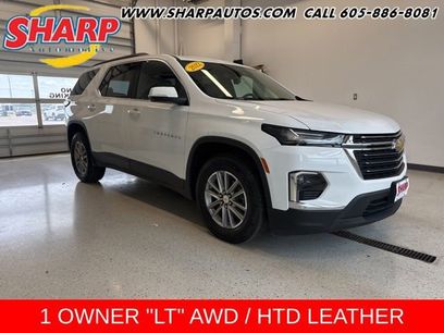 Used 2022 Chevrolet Traverse LT