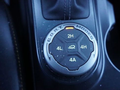 Used 2024 Ford Bronco Badlands image 27