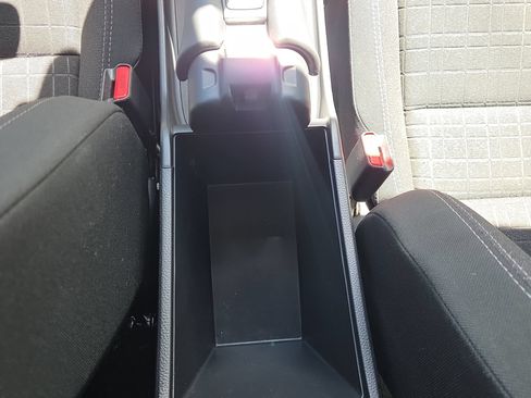 Used 2024 Honda HR-V LX image 25