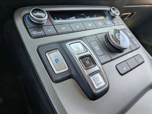 Used 2025 Hyundai Palisade SEL FWD image 18
