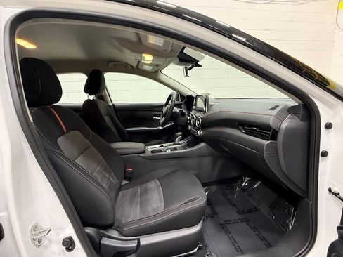Used 2024 Nissan Sentra SR FWD image 43