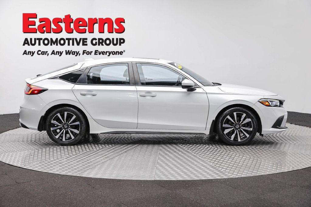Used 2022 Honda Civic EX-L image 6