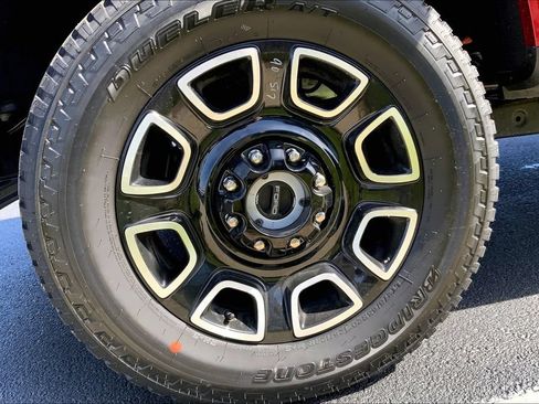 Used 2026 Ford F350 Platinum AWD/4WD image 3