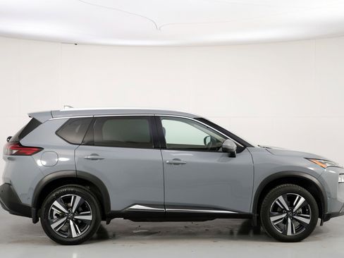 Used 2022 Nissan Rogue SL w/ SL Premium Package image 49