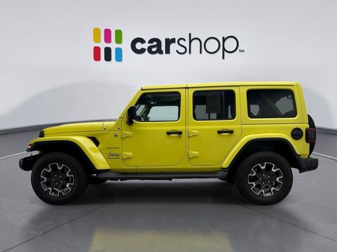 Used 2024 Jeep Wrangler Unlimited Sahara w/ Technology Group image 2