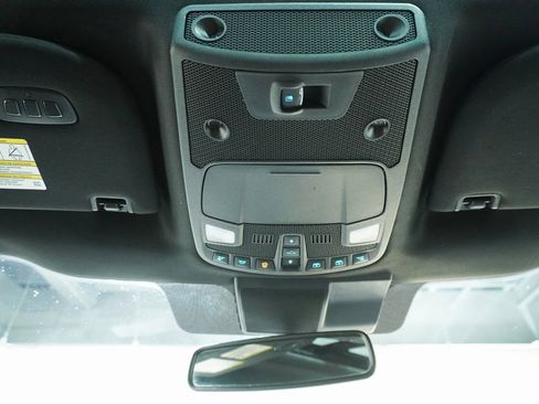 Used 2018 Ford F150 Lariat w/ Equipment Group 502A Luxury image 19