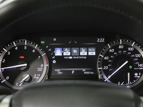 Used 2022 Toyota Highlander XLE image 8