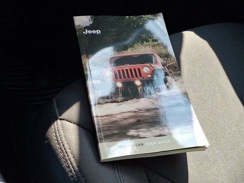 Used 2016 Jeep Wrangler Unlimited Sport w/ Quick Order Package 24S AWD/4WD image 30