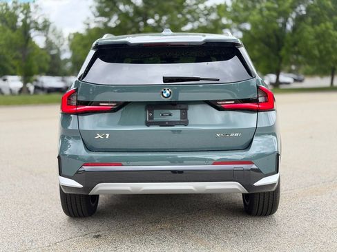 New 2026 BMW X1 xDrive28i w/ Technology Package AWD/4WD image 5