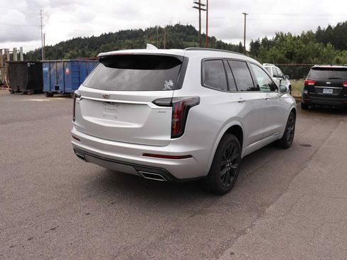 Used 2020 Cadillac XT6 Sport AWD/4WD image 5