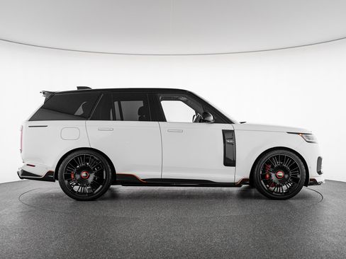 Used 2024 Land Rover Range Rover SE AWD/4WD image 6