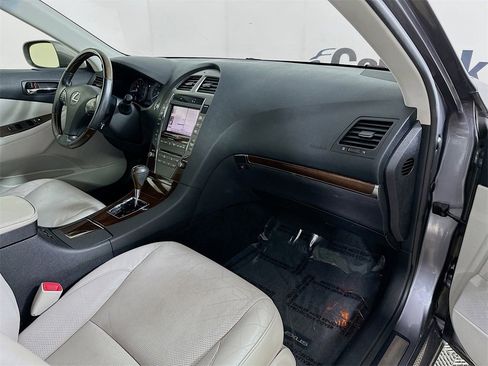 Used 2012 Lexus ES 350 image 37