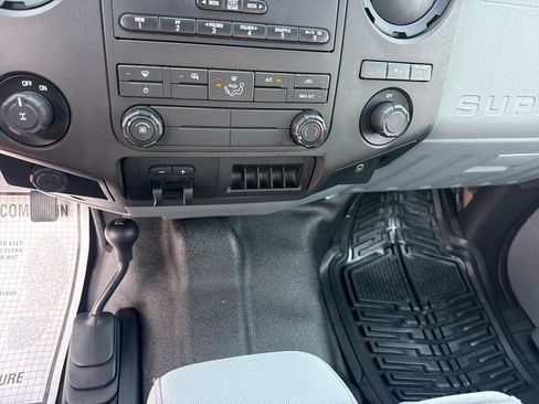 Used 2013 Ford F250 XL w/ PWR Equipment Group AWD/4WD image 16