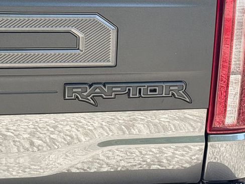Used 2025 Ford F150 Raptor AWD/4WD image 14