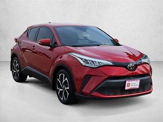 Certified 2020 Toyota C-HR XLE video 3