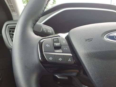 Used 2024 Ford Escape SE w/ PHEV Premium Package FWD image 18
