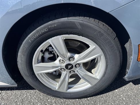 Used 2024 Ford Mustang Coupe image 12