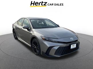 Used 2025 Toyota Camry SE video 1