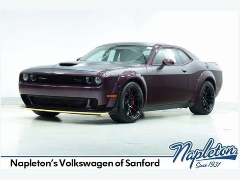Used 2022 Dodge Challenger R/T Scat Pack image 1
