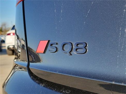 New 2026 Audi SQ8 Prestige image 10