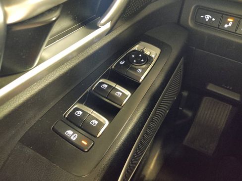 Used 2021 Kia Telluride S FWD image 27