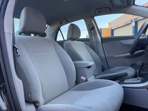 Used 2010 Toyota Corolla LE FWD image 10