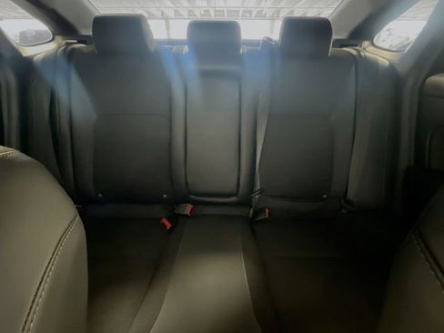 Used 2025 Honda Civic Sport image 26