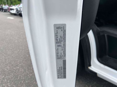Used 2025 RAM ProMaster 2500 w/ Convenience Group FWD image 23