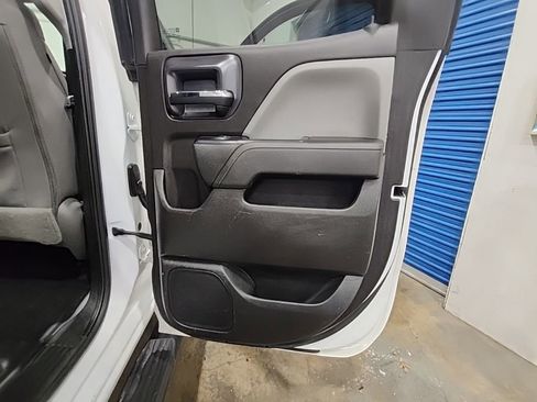 Used 2019 Chevrolet Silverado 2500 W/T AWD/4WD image 30