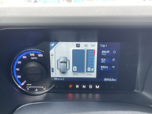 Used 2022 Ford Bronco Badlands image 20