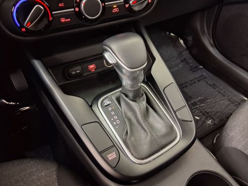 Used 2020 Kia Soul GT-Line image 16