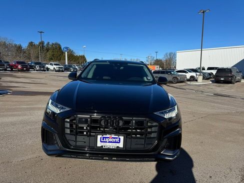 Used 2023 Audi Q8 Premium Plus w/ Premium Plus Package image 10