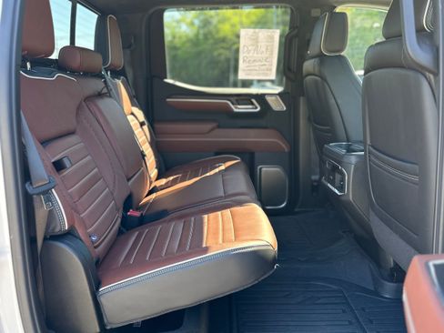 Used 2025 GMC Sierra 1500 Denali Ultimate AWD/4WD image 22