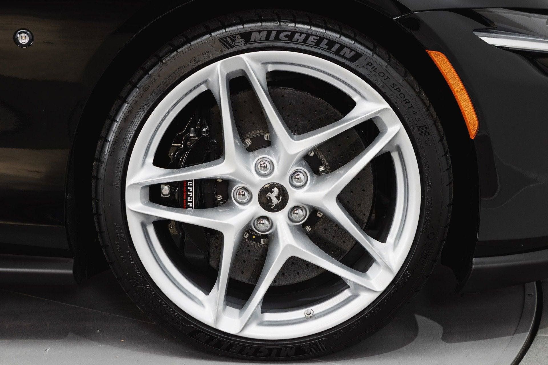 Certified 2024 Ferrari Roma Spider RWD image 24