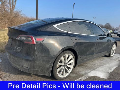 Used 2019 Tesla Model 3 Performance image 3