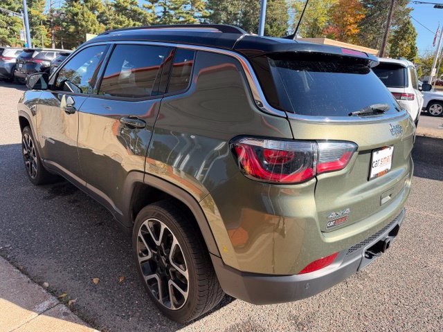 Used 2017 Jeep Compass Limited AWD/4WD image 5