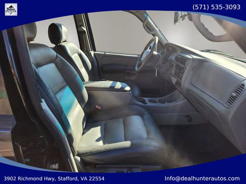 Used 2003 Ford Explorer Sport Trac XLS AWD/4WD image 13