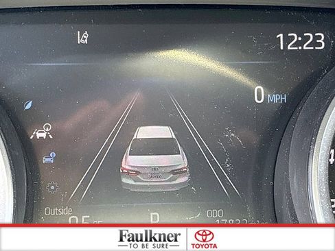 Used 2023 Toyota Camry LE AWD/4WD image 27