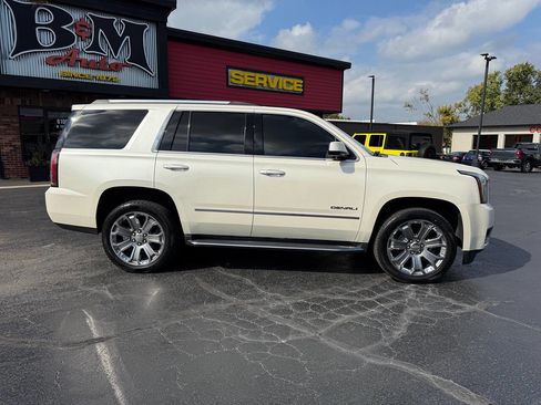 Used 2015 GMC Yukon Denali w/ Open Road Package image 8