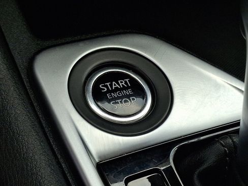 Used 2023 Nissan Sentra SV image 23