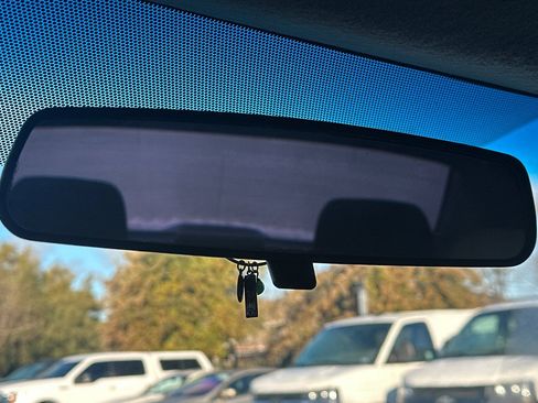 Used 2012 Toyota Corolla L image 24