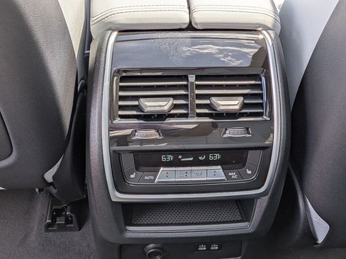 New 2026 BMW X5 xDrive40i w/ Climate Comfort Package AWD/4WD image 31