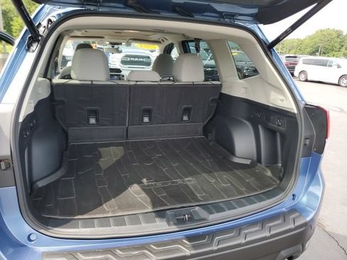 Used 2021 Subaru Forester Premium AWD/4WD image 10