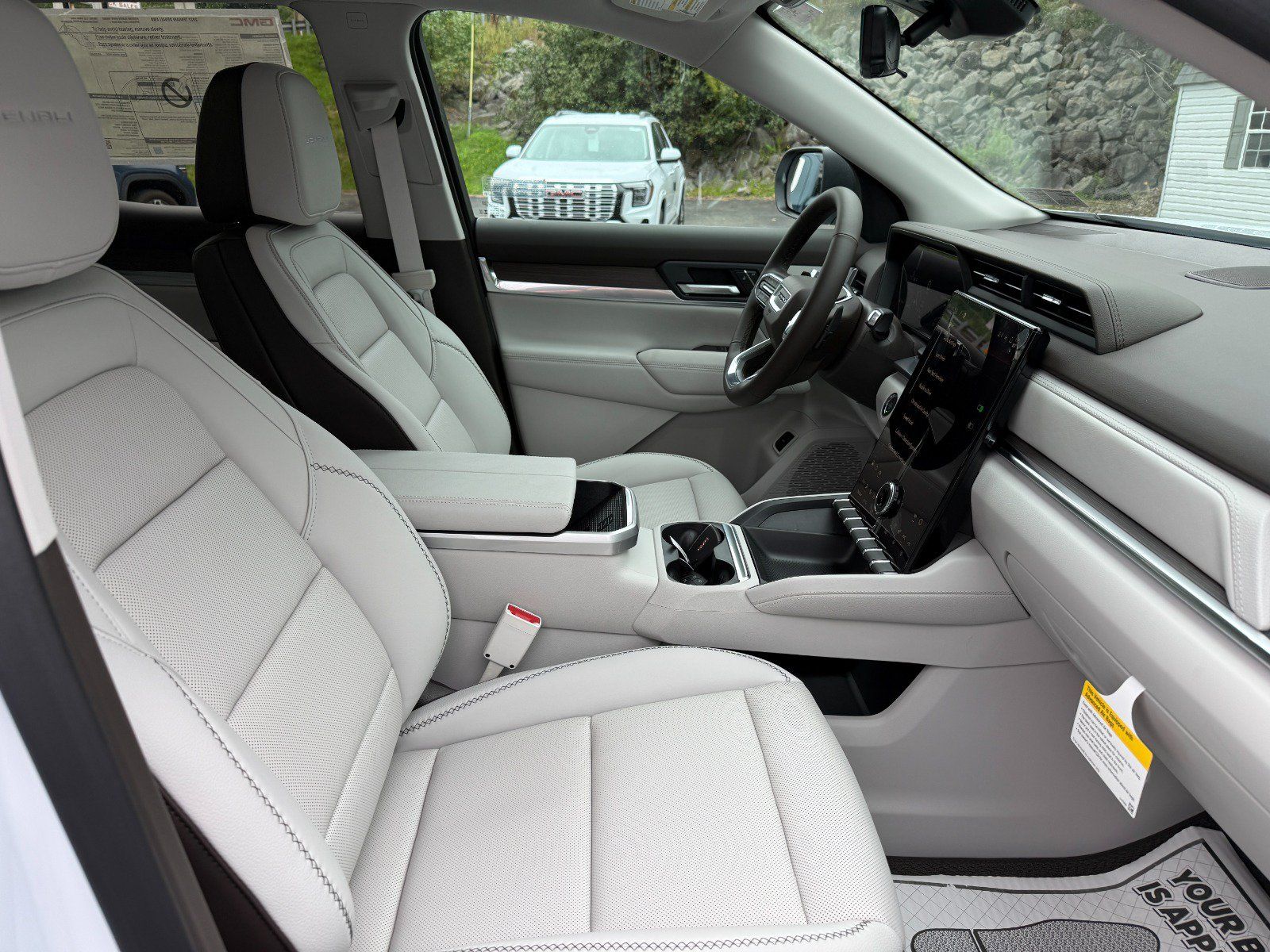 New 2027 GMC Terrain Denali AWD/4WD image 23