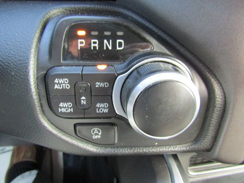 Used 2021 RAM 1500 Big Horn image 33