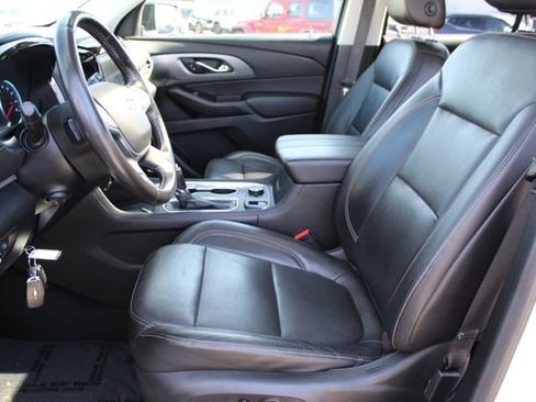 Used 2020 Chevrolet Traverse Premier w/ Redline Edition image 32